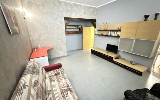 RIF. 0073 CASA INDIPENDENTE