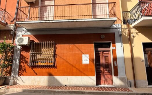 RIF. 0187 CASA INDIPENDENTE