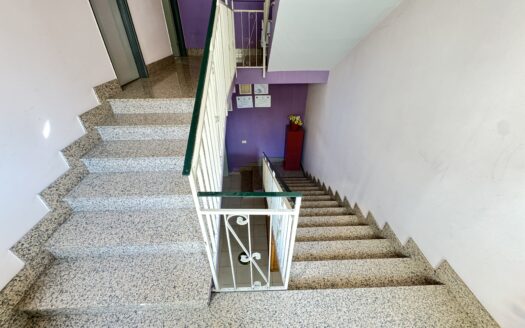 RIF. 0070 CASA ADIBITA A PALESTRA