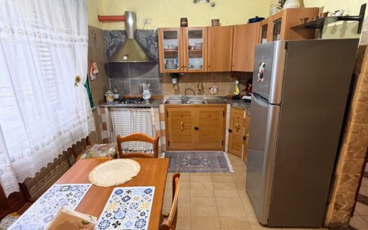RIF. 0205 CASA INDIPENDENTE