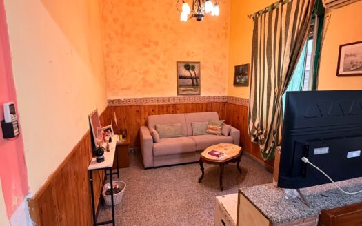 RIF. 0205 CASA INDIPENDENTE